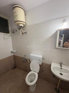 Bathroom Image of 1100 Sq.ft 2 BHK Apartment / Flat for rent in  Castle, Wilson Garden Bengaluru for Rs. 28000
