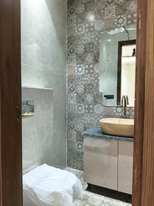 Common Bathroom Image of 1750 Sq.ft 3.5 BHK Builder Floor for sale in Vipul World, Sector 48 Gurgaon for Rs. 23500000