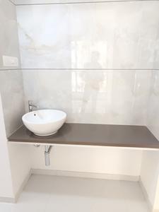 Bathroom Image of 1350 Sq.ft 3 BHK Apartment / Flat for sale in WJV Sai Aura, Pimple Saudagar Pune for Rs. 13000000