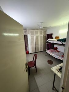 Kitchen Image of 1450 Sq.ft 3 BHK Apartment / Flat for sale in Gangotri Enclave , Alaknanda New Delhi for Rs. 36000000