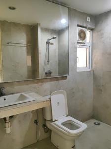 Common Bathroom Image of 1150 Sq.ft 3 BHK Apartment / Flat for sale in Maison Tarangan, Kasarvadavali Thane for Rs. 10000000