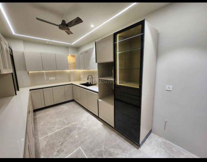 Meera Bagh, Paschim Vihar Kitchen 1