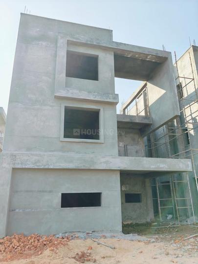 Manju Mythri Opus Greens Main Image 1