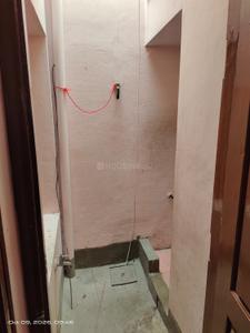 Bathroom Image of 600 Sq.ft 2 BHK Independent House for rent in Sathagalli Layout Mysore for Rs. 9000