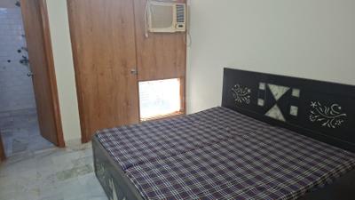 Bedroom Image of 1440 Sq.ft 3 BHK Builder Floor for sale in Rajouri Garden New Delhi for Rs. 14000000
