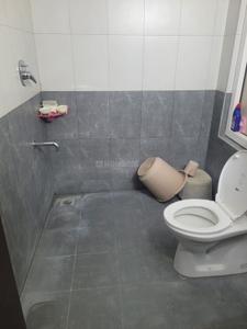Bathroom Image of 600 Sq.ft 1 BHK Apartment / Flat for rent in Olympia Opaline, Navalur Chennai for Rs. 27000