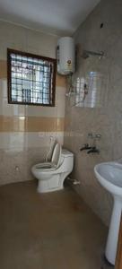 Bathroom Image of 1800 Sq.ft 2 BHK Builder Floor for rent in Sector 48 Noida for Rs. 30000