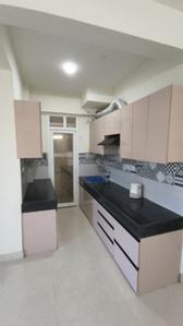 Kitchen Image of 900 Sq.ft 2 BHK Apartment / Flat for sale in Signature Global The Serenas, Sector 36 Sohna for Rs. 6225000