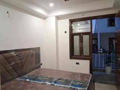 Bedroom Image of 1250 Sq.ft 3 BHK Apartment / Flat for sale in JMD Siddhi Vinayak, Sector 73 Noida for Rs. 6500000