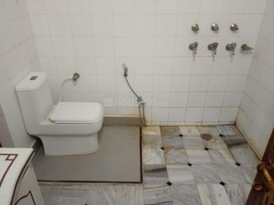 Bathroom Image of 3400 Sq.ft 5 BHK Independent House for sale in Ashiyana Lucknow for Rs. 22900000