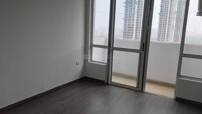Bedroom Image of 1850 Sq.ft 2 BHK Apartment / Flat for sale in Jaypee The Kalypso Court, Sector 128 Noida for Rs. 26000000