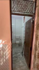 Bedroom Image of 600 Sq.ft 2 BHK Apartment / Flat for rent in Shadipur New Delhi for Rs. 14000