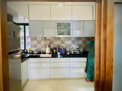 Kitchen Image of 980 Sq.ft 2 BHK Apartment / Flat for sale in Juhu Mumbai for Rs. 33500000