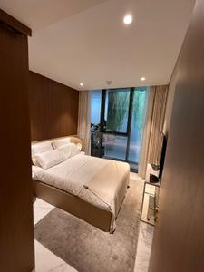 Bedroom Image of 8650 Sq.ft 5 BHK Penthouse for sale in Bandra West Mumbai for Rs. 678000000