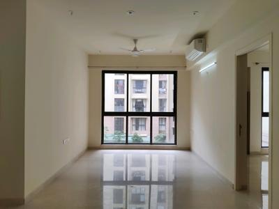 Living Room Image of 1240 Sq.ft 3 BHK Apartment / Flat for rent in Lodha Sterling, Thane West Thane for Rs. 73000