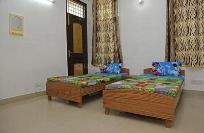 Bedroom Image of APNA BOYS PG IMT Manesar Gurgaon in Manesar, Gurgaon