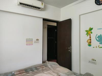 Bedroom Image of 1206 Sq.ft 2 BHK Apartment / Flat for sale in Lodha Splendora, Thane West Thane for Rs. 9800000