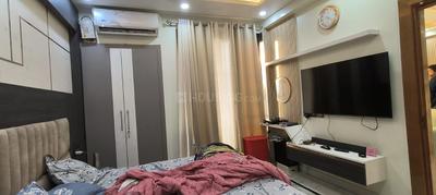 Bedroom Image of 1000 Sq.ft 1 BHK Builder Floor for rent in Sector 41 Noida for Rs. 33000