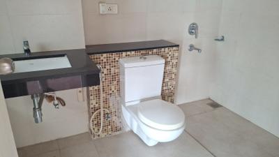 Image of 3250 Sq.ft 3.5 BHK Apartment / Flat for rent in Vaishno Devi Circle, Ahmedabad for Rs. 85551