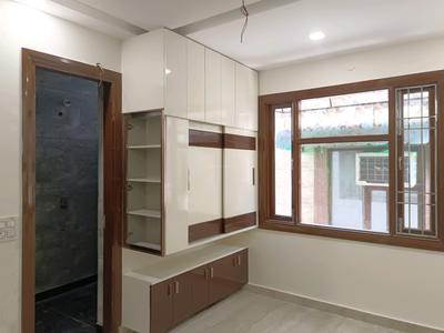 Bedroom Image of 900 Sq.ft 3 BHK Builder Floor for rent in Aman Floors, Sector 24 Rohini New Delhi for Rs. 24000
