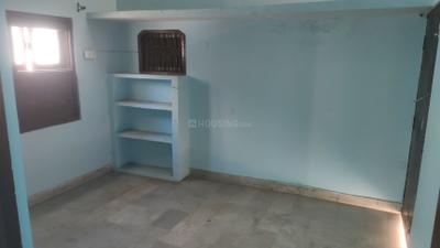 Bedroom Image of 1000 Sq.ft 3 BHK Builder Floor for rent in LDA Colony Lucknow for Rs. 11000