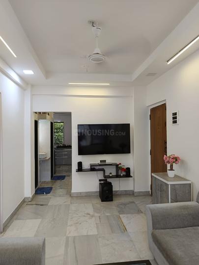 Status residency Main Image 1