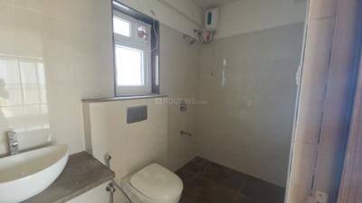 Image of 780 Sq.ft 2 BHK Apartment / Flat for rent in Shapoorji Pallonji BKC 28, Bandra East, Mumbai for Rs. 107000