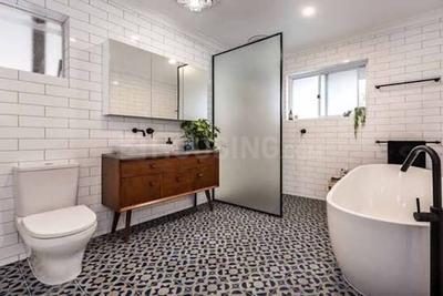 Image of 1000 Sq.ft 2 BHK Apartment / Flat for sale in United Prabhu Plaza, Malad West, Mumbai for Rs. 20600000