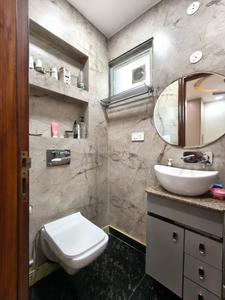 Bathroom Image of 1450 Sq.ft 3 BHK Builder Floor for sale in Pushpanjali Enclave RWA, Pitampura New Delhi for Rs. 27000000