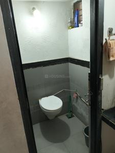 Bathroom Image of 1200 Sq.ft 3 BHK Duplex for rent in Narayan Gardens, New Alkapuri Vadodara for Rs. 50000