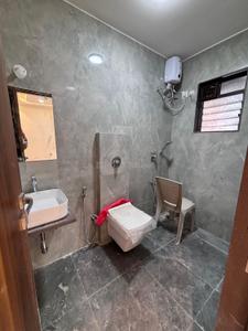 Bathroom Image of 1260 Sq.ft 3 BHK Apartment / Flat for sale in Chaitanya Anand CHSL, Andheri West Mumbai for Rs. 35000000