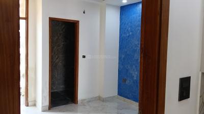 Bedroom Image of 1350 Sq.ft 3 BHK Apartment / Flat for sale in Sector 72 Noida for Rs. 4650000