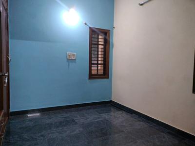Bedroom Image of 1200 Sq.ft 2 BHK Independent House for rent in Vidyaranyapura Bengaluru for Rs. 18000