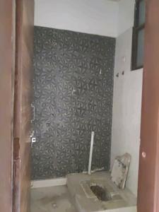 Common Bathroom Image of 750 Sq.ft 2 BHK Builder Floor for sale in DLF Ankur Vihar Ghaziabad for Rs. 2310034