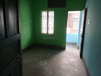 Bedroom Image of 550 Sq.ft 1 BHK Builder Floor for rent in Patuli Kolkata for Rs. 8000