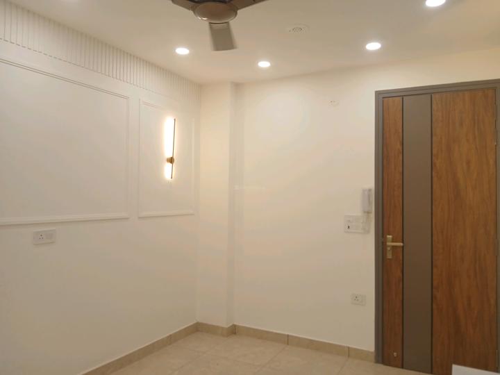 Vipin Garden, Dwarka Mor Main Image 1