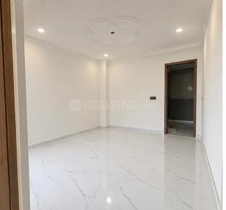 Bedroom Image of 900 Sq.ft 2 BHK Apartment / Flat for sale in Shakarpur Khas New Delhi for Rs. 6500000