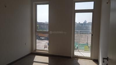Bedroom Image of 1296 Sq.ft 2 BHK Apartment / Flat for rent in Ireo The Corridors, Sector 67 Gurgaon for Rs. 52000
