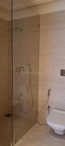Bathroom Image of 1963 Sq.ft 4 BHK Apartment / Flat for sale in Supreme Boulevard Chembur Wing B, Chembur Mumbai for Rs. 79900000