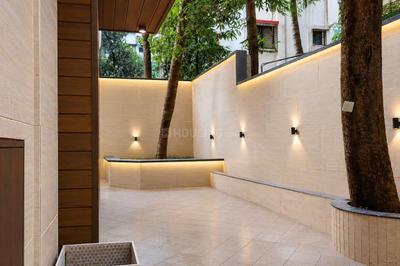 Balcony Image of 3000 Sq.ft 4 BHK Villa for rent in Borivali West Mumbai for Rs. 195000