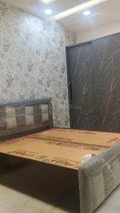 Bedroom Image of 850 Sq.ft 2 BHK Builder Floor for rent in Shalimar Bagh New Delhi for Rs. 33000