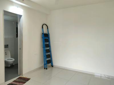 Bedroom Image of 800 Sq.ft 2 BHK Apartment / Flat for sale in Raunak Unnathi Woods Phase 4 and 5, Thane West Thane for Rs. 6800000