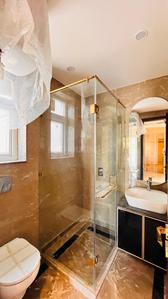 Bathroom Image of 3250 Sq.ft 4 BHK Builder Floor for sale in Sector 54 Gurgaon for Rs. 39500000