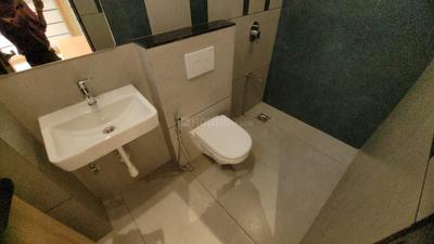 Bathroom Image of 1650 Sq.ft 3 BHK Apartment / Flat for sale in Fatehgunj Vadodara for Rs. 6000000