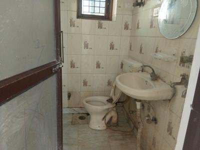 Image of 900 Sq.ft 2 BHK Builder Floor for sale in Sector 32, Faridabad for Rs. 4800000