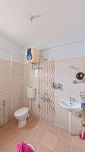 Bathroom Image of 1495 Sq.ft 3 BHK Apartment / Flat for rent in Pariwar Passion, Doddakammanahalli Bengaluru for Rs. 37000