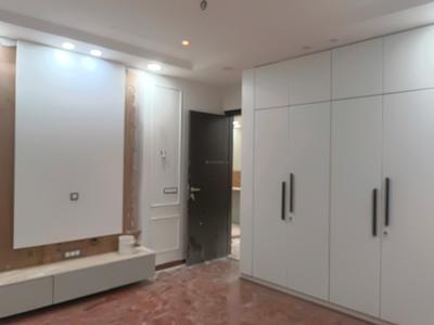 Bedroom Image of 2300 Sq.ft 4 BHK Builder Floor for sale in Rohini Extension New Delhi for Rs. 28000000
