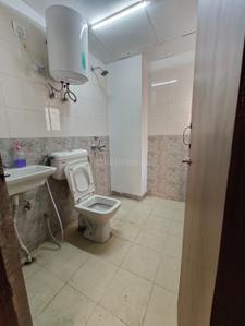 Bathroom Image of 980 Sq.ft 3 BHK Apartment / Flat for rent in ROF Amaltas, Sector 92 Gurgaon for Rs. 22500