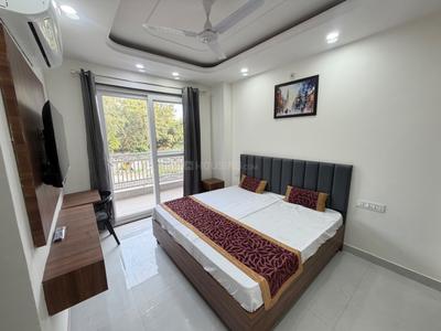 Bedroom Image of 980 Sq.ft 1 BHK Builder Floor for rent in HUDA Plot Sector 38, Sector 38 Gurgaon for Rs. 33000