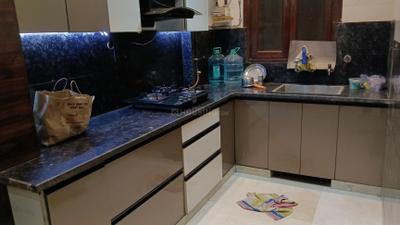 Kitchen Image of 1200 Sq.ft 2 BHK Builder Floor for rent in Indirapuram Ghaziabad for Rs. 35000